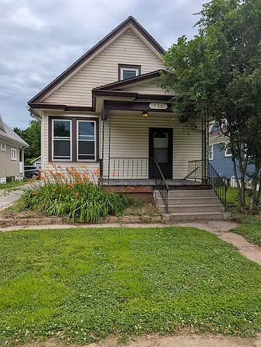 536 W 5th St Photo 1