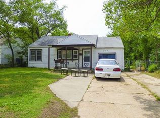 1717 N Volutsia Ave, Wichita, KS 67214