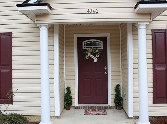 2nd image of 4260 Shelby Ln