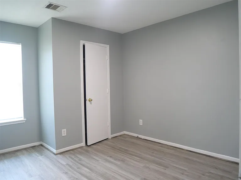 11931 Panay Village Cir — Photo 29