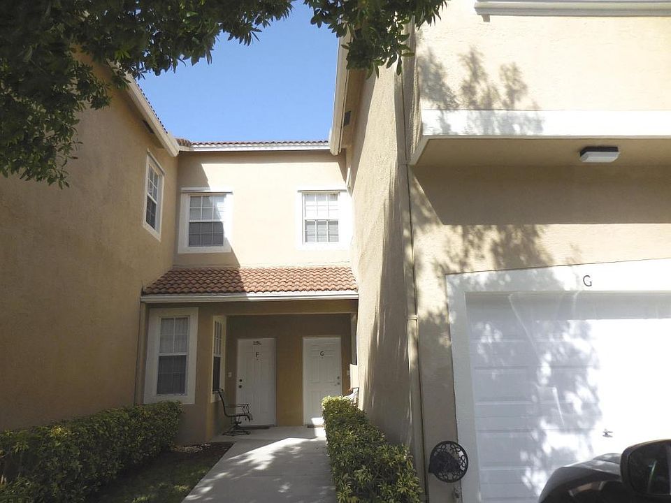 1st image of 106 Lighthouse Cir APT E