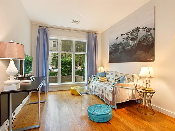 4th image of 144 Clifton Pl APT 1B