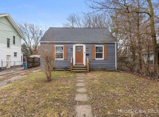 1118 Dayton Ave, Kalamazoo, MI 49048