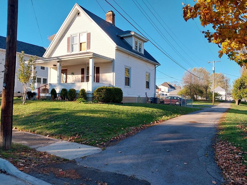 1st image of 328 W Pleasant St