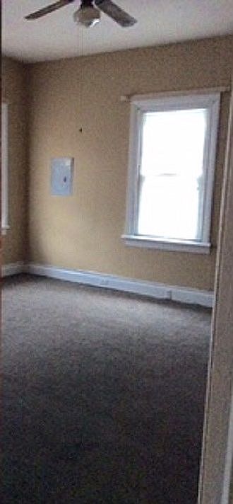 2nd image of 1521 Chestnut St