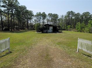 6732 W Edgewood Ln, Homosassa, FL 34448
