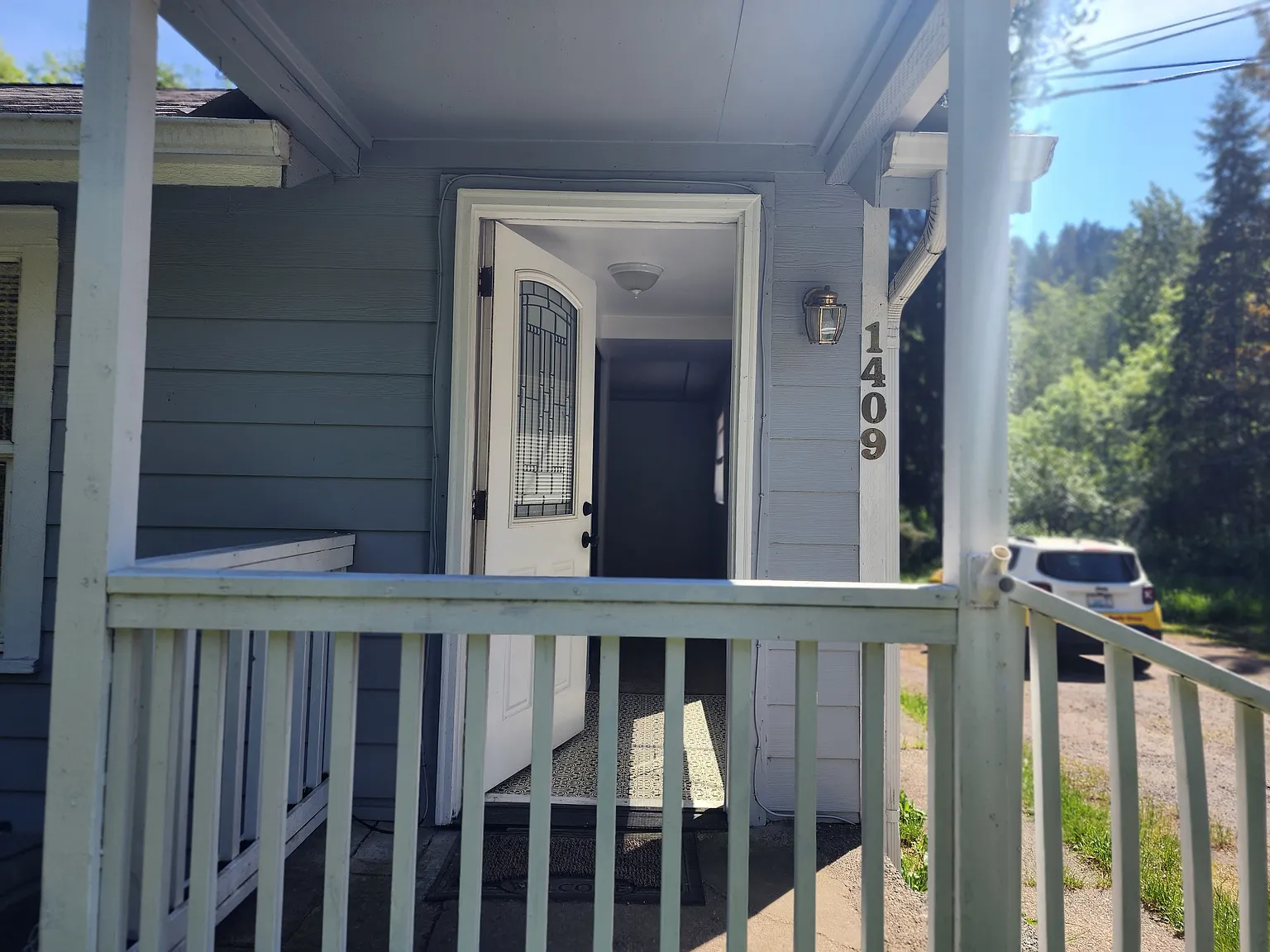 2 bed, 750 sqft, $1,295 — Photo 2