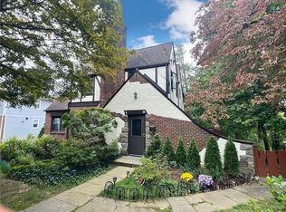 3 Rose St, White Plains, NY 10605