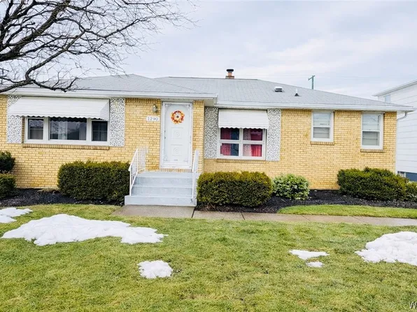 1290 George Urban Blvd, Cheektowaga, NY 14225