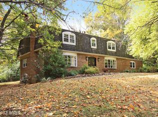 9505 Pamlico Ln, Great Falls, VA 22066