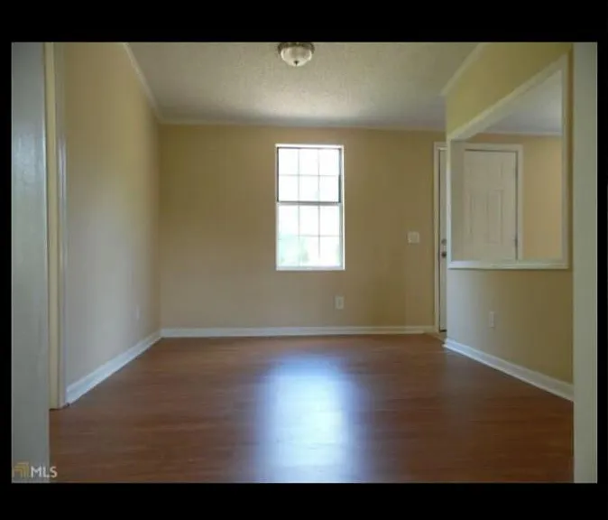45 Grove Creek Dr — Photo 5