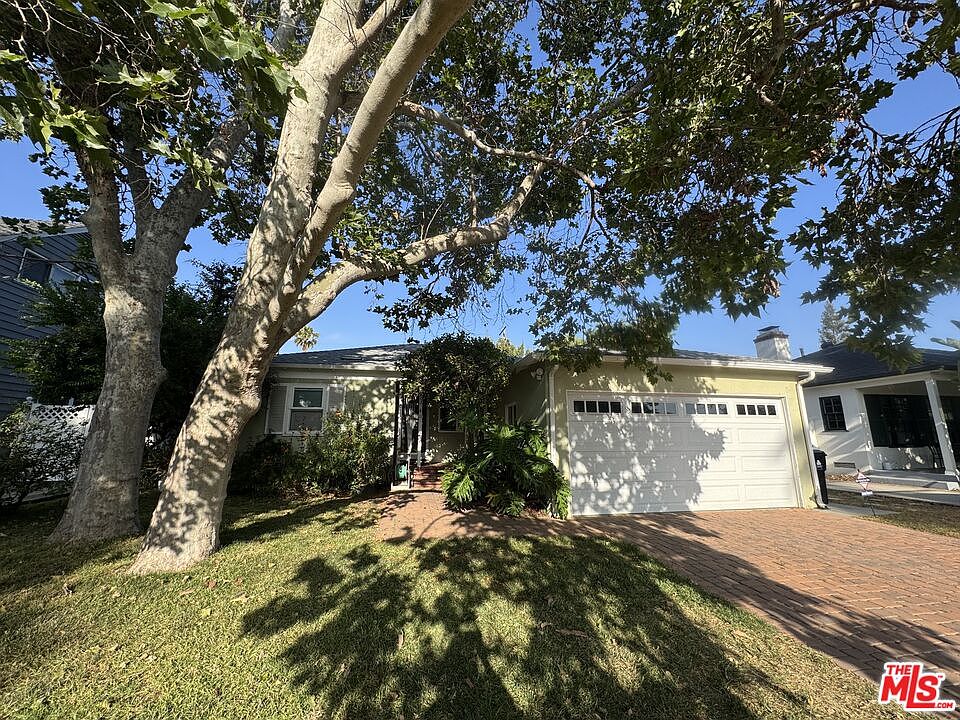 1st image of 5702 Vesper Ave