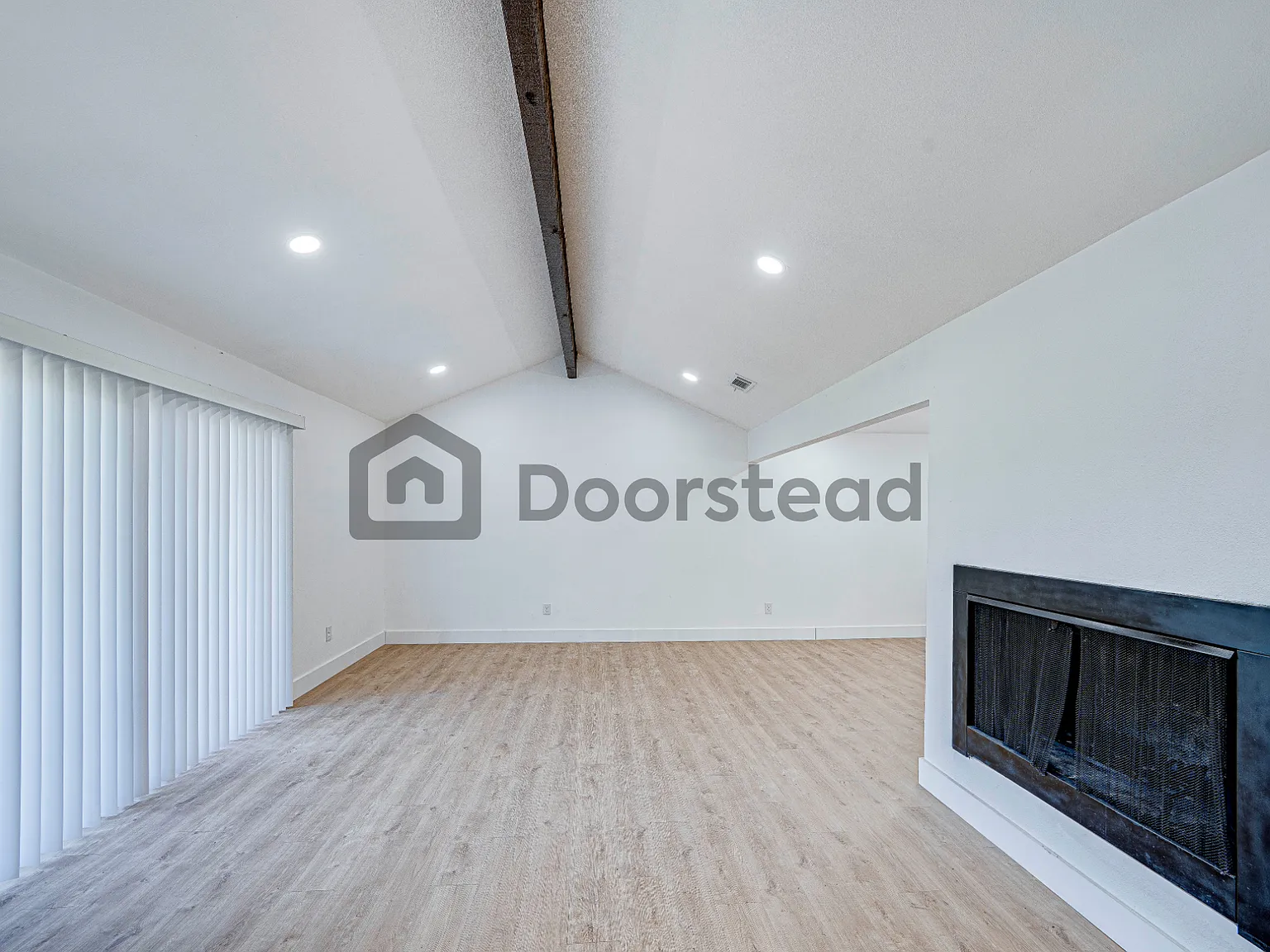 4 bed, 3.0 bath, 2187 sqft, $2,900 — Photo 2
