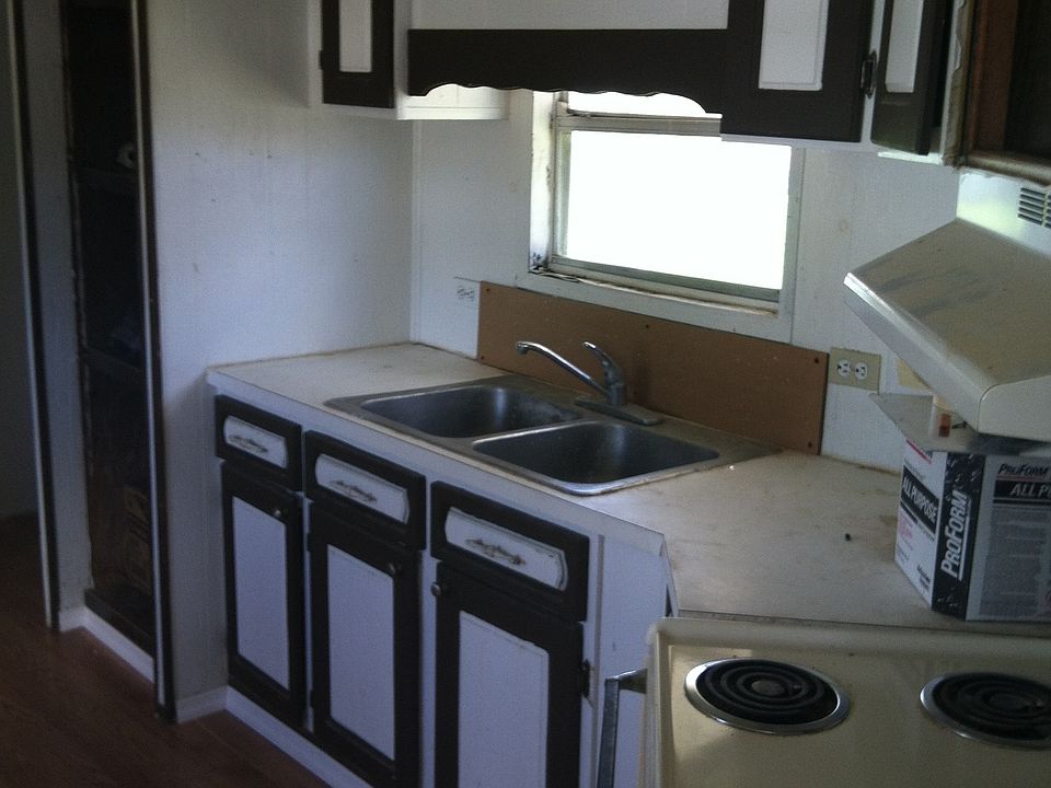 2nd image of 13107 Memorial Hwy Lot 13