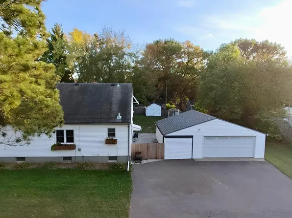 1493 3rd Ave, Newport, MN 55055