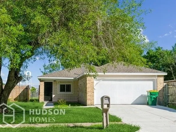 5117 Deborah Ln, Baytown, TX 77521