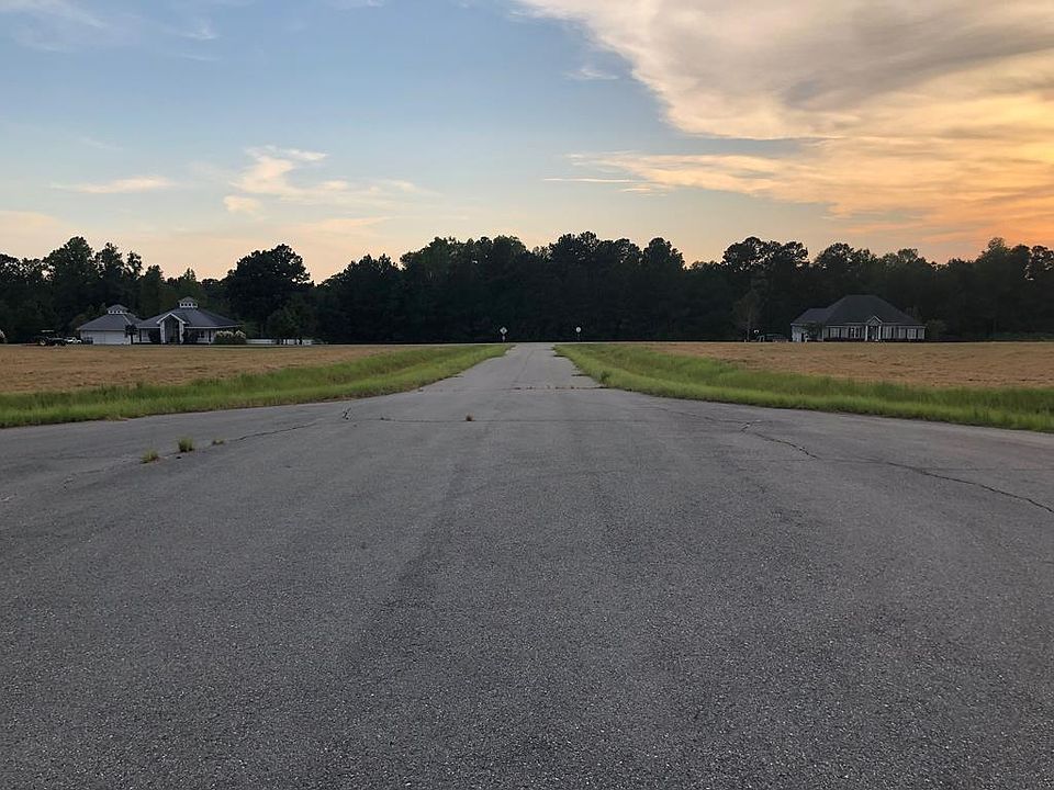 1st image of 190 Lakeridge Dr