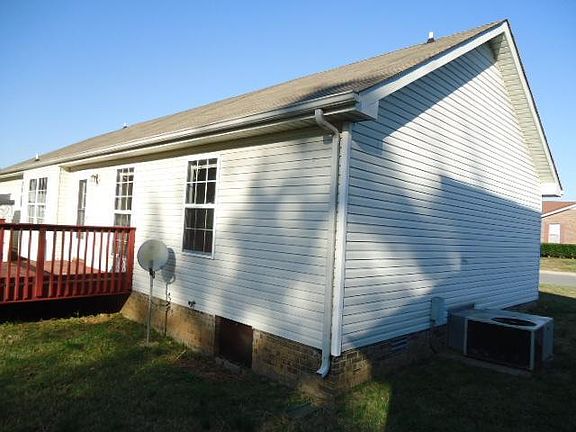 4th image of 218 Grassmire Dr