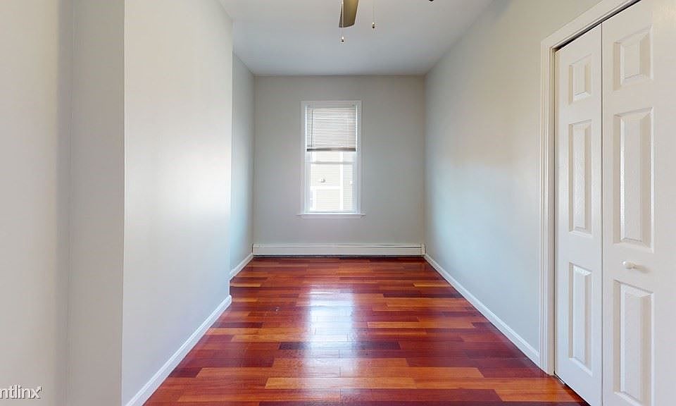 108 Boston #1 Boston (South Boston) Unit Photo 5