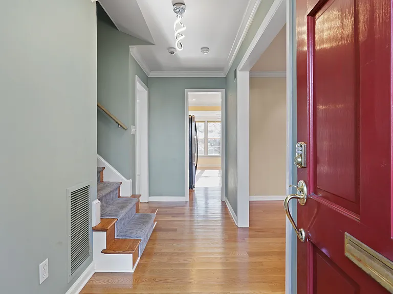 6543 Cedarwood Ct — Photo 44