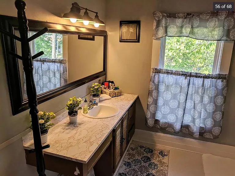 510 N Tioga St #2 — Photo 4