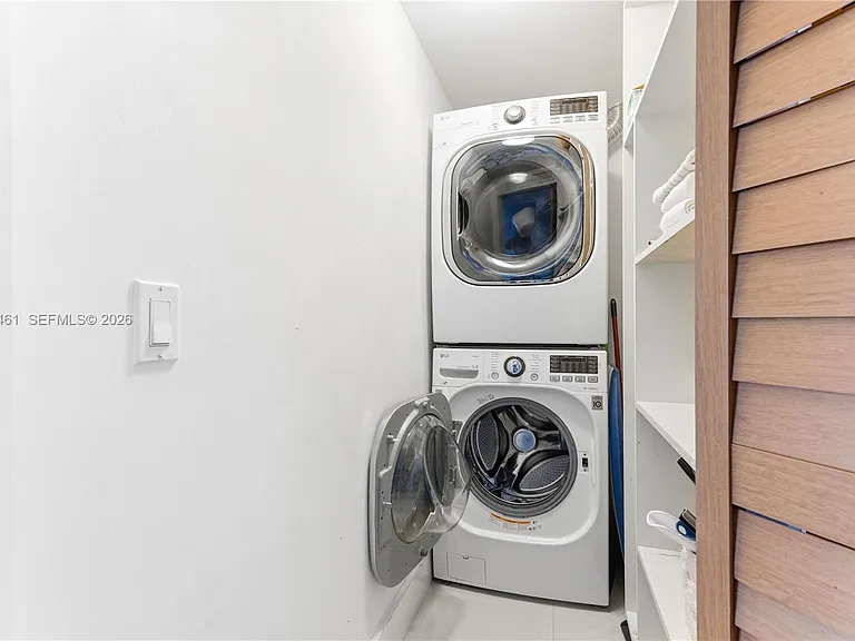 6700 Indian Creek Dr #502 — Photo 29