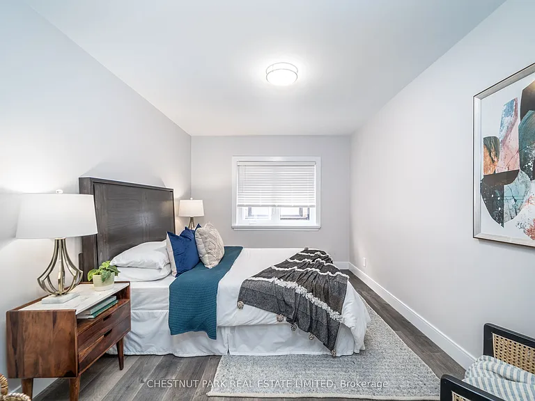 42 Cavell Ave — Photo 22