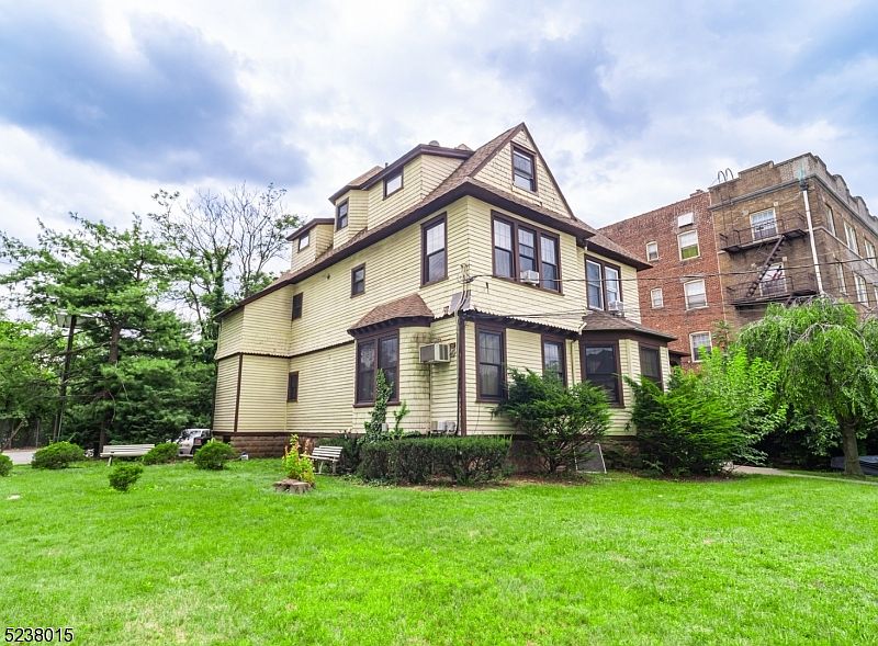 288 Montgomery St UNIT 4, Bloomfield, NJ 07003 Zillow