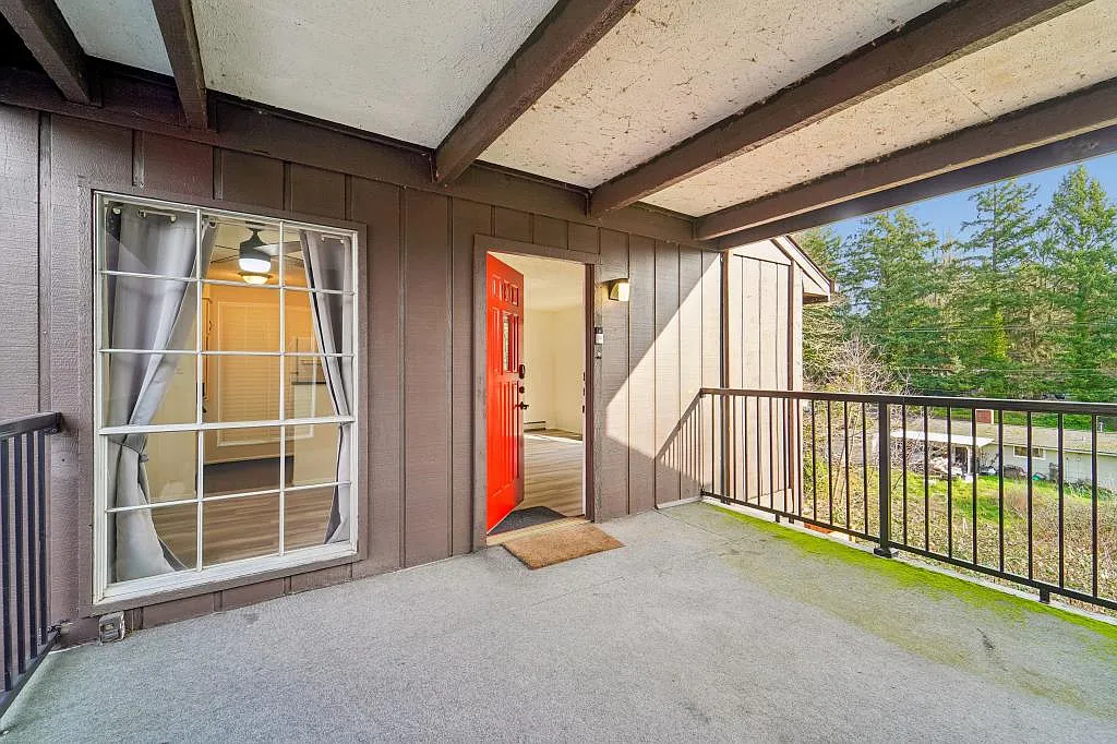 New Unit Photo - 3445 S 176th St #401