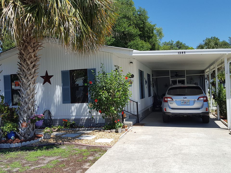 Move in ready beautiful home
