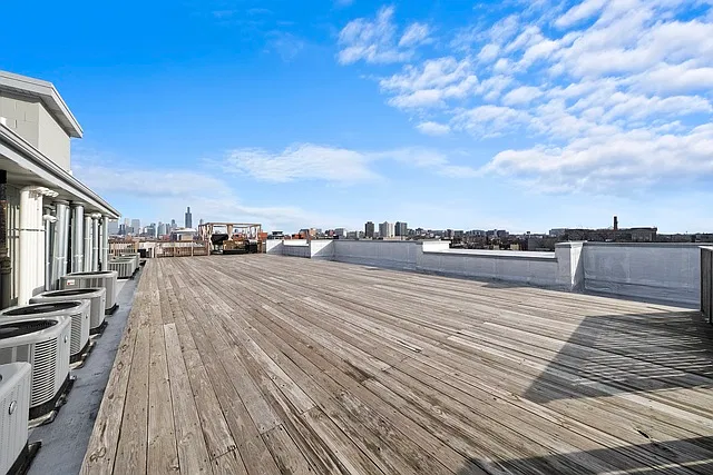 2 bed, 1150 sqft, $3,295 — Photo 4