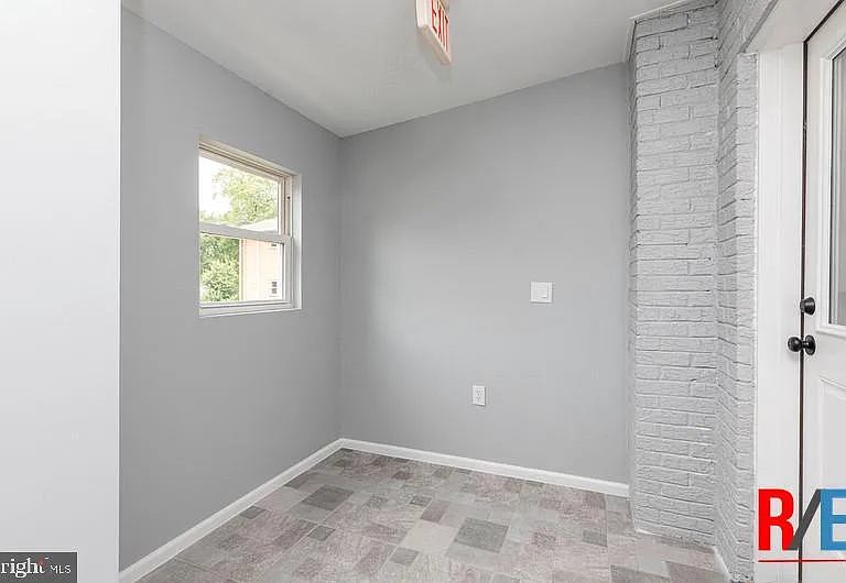 4100 Queensbury Rd #1 — Photo 17