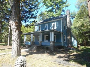 2551 Mountain Rd, Stroudsburg, PA 18360