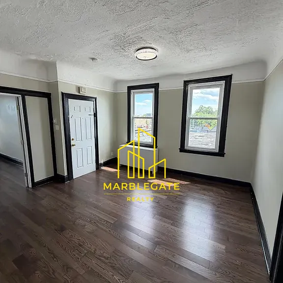 429 S 6th St #33 — Photo 3