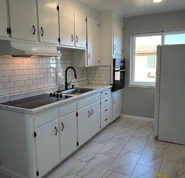 6820 7th Ave #11 — Photo 4