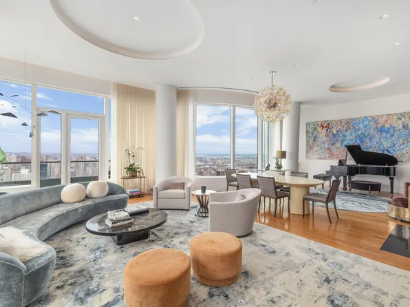 252 East 57th Street image 2 of 27