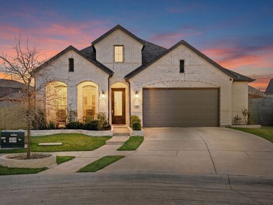 820 Hawks Way, Northlake, TX 76226