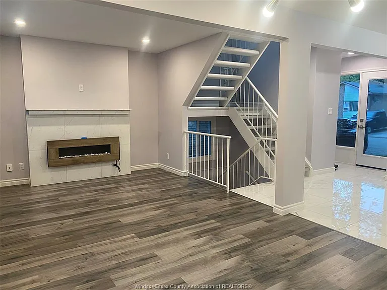 8324 Gregory Pl — Photo 2