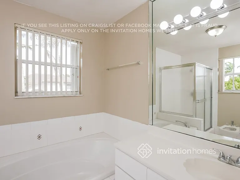 16449 SW 95th St — Photo 14
