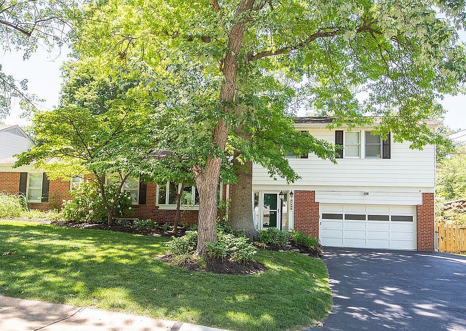 1st image of 1485 Dearborn Dr