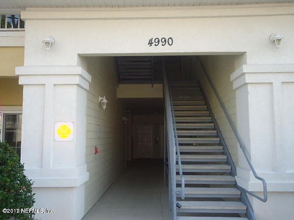 3rd image of 4990 Key Lime Dr Unit 207
