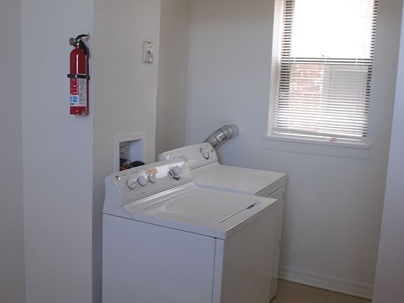 5th image of 5700 W Washington Blvd APT 001