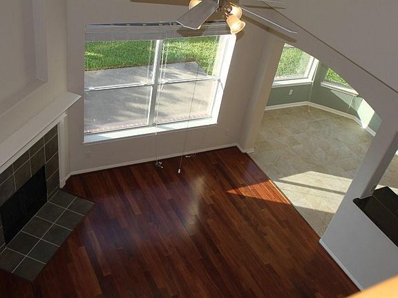 3rd image of 1627 Penmark Ln