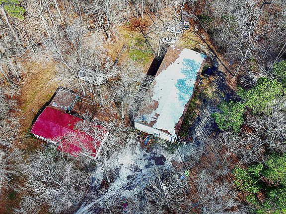 2nd image of 271 Winningham Rd
