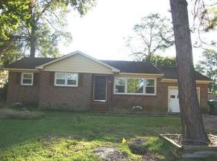 5908 Bradford Dr, Suffolk, VA 23435