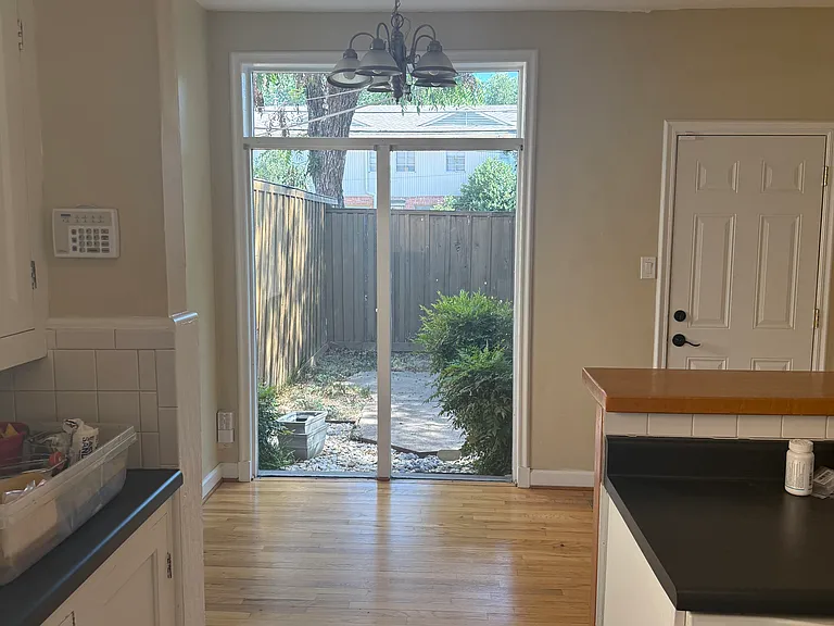 Breakfast room from kitchen