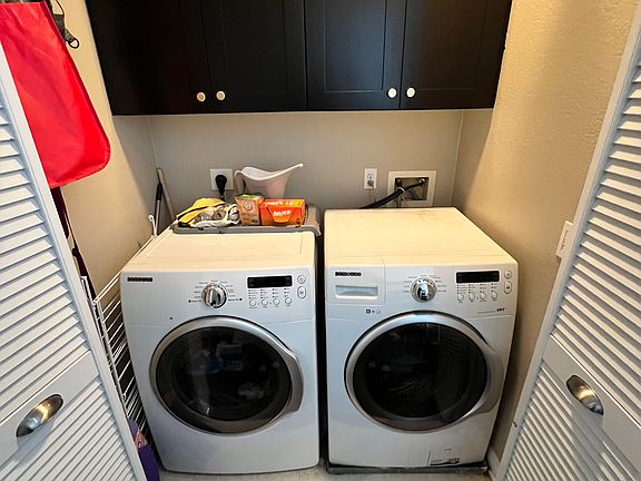 5th image of 3957 30th St Unit 307