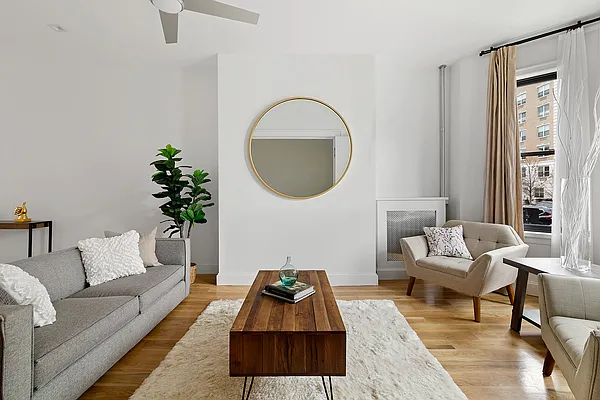 Sold by Compass | media 2