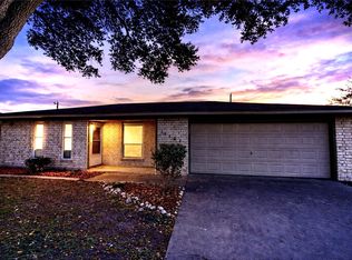 11101 Mulholland Dr, Corpus Christi, TX 78410