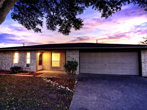11101 Mulholland Dr, Corpus Christi, TX 78410